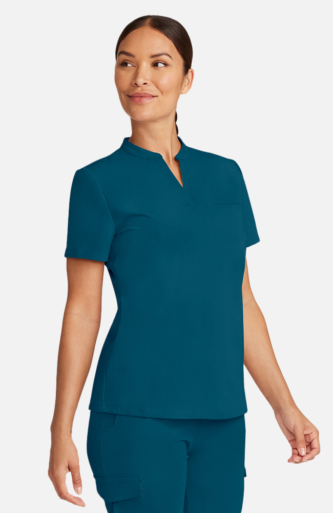 Women's Scrub Set: Taiga Welt Pocket Top & Straight Leg Ankle Pant, CAR Caribbean Blue, large