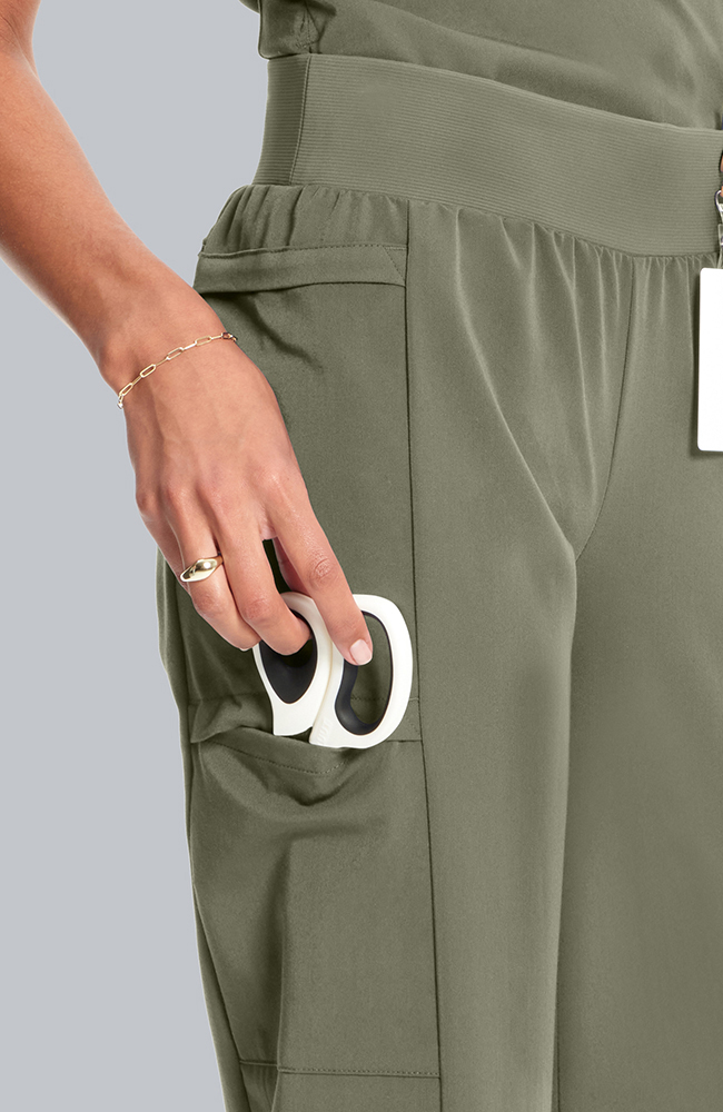 Women's Scrub Set: Taiga Welt Pocket Top & Anemone Straight Leg Pant, OLV Olive, large