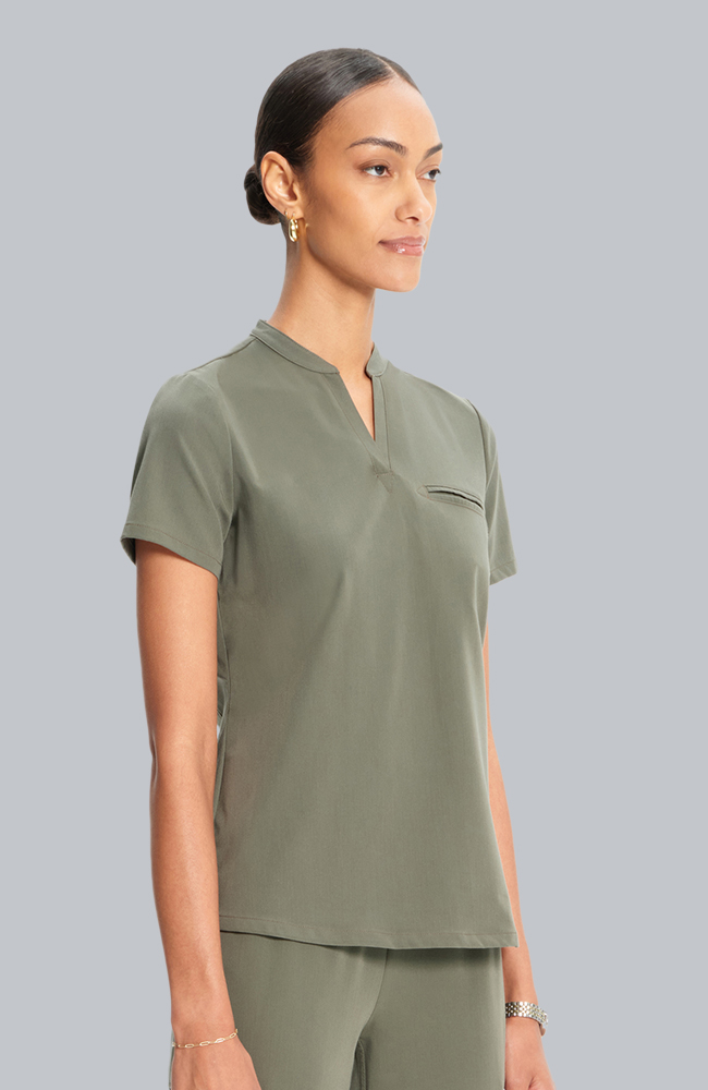 Women's Scrub Set: Taiga Welt Pocket Top & Bosque Jogger Pant, OLV Olive, large
