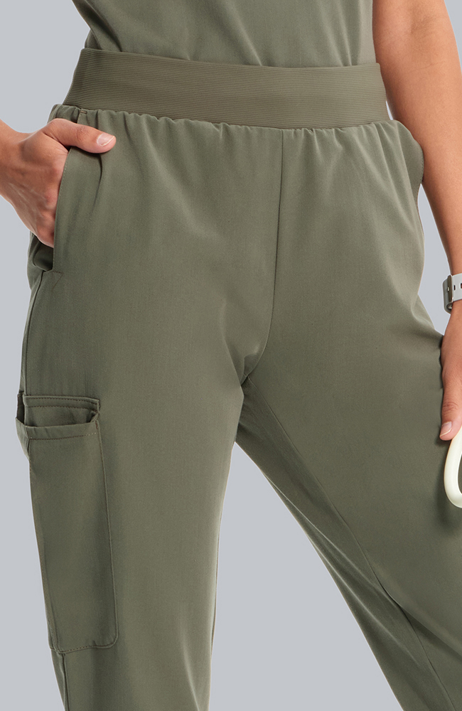 Women's Scrub Set: Taiga Welt Pocket Top & Bosque Jogger Pant, OLV Olive, large